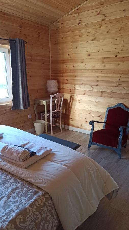 Las Cabanas De Tino Cimanes del Tejar エクステリア 写真